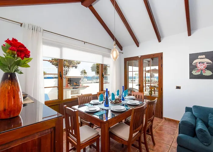 Breezes By فيلة *